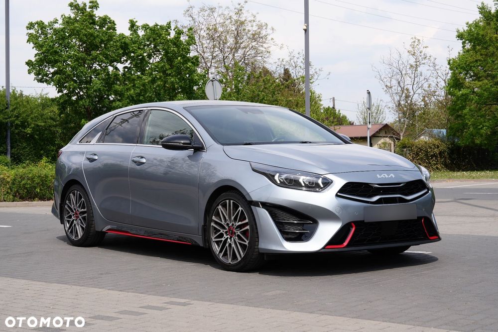 Kia ProCeed - 2