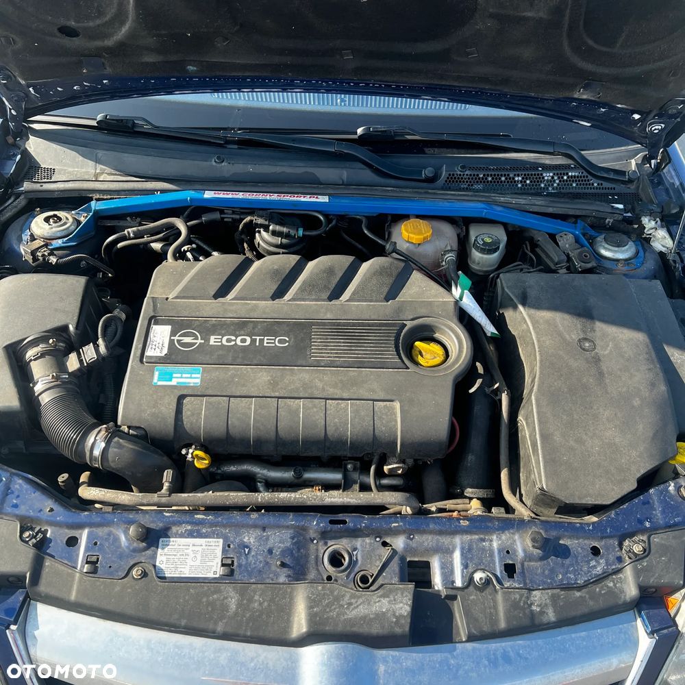 Opel Vectra 1.9 CDTI Sport / GTS - 10