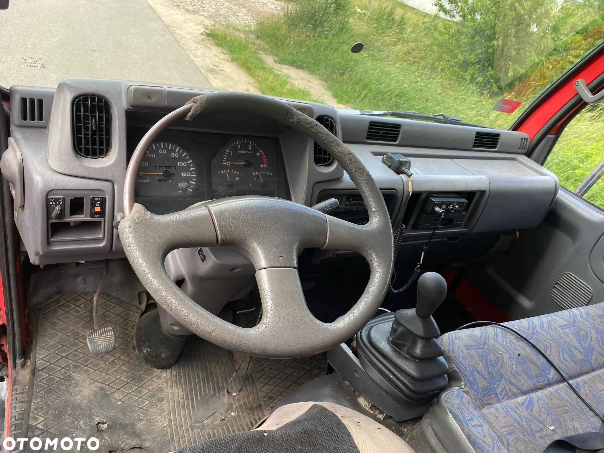 Nissan CABSTAR - 12