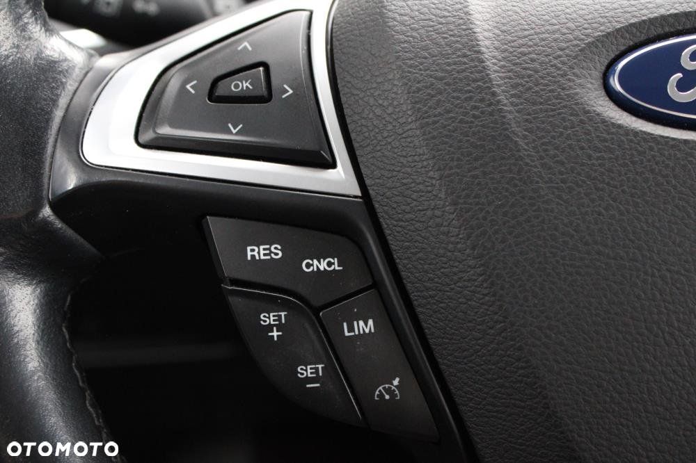 Ford Galaxy - 17