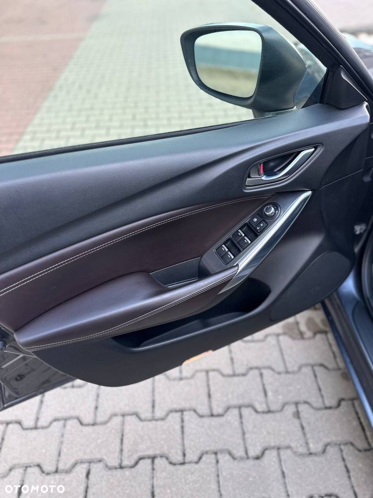 Mazda 6 - 17