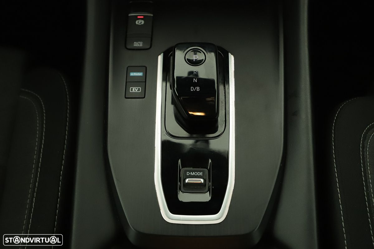 Nissan Qashqai 1.5 e-Power N-Connecta - 14