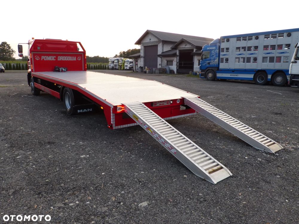 MAN LE 15.220 POMOC DROGOWA / AUTOLAWETA / SPECJALNY / DMC 15 T / ŁAD. 9000 KG / BLOKADA MOSTU - 17