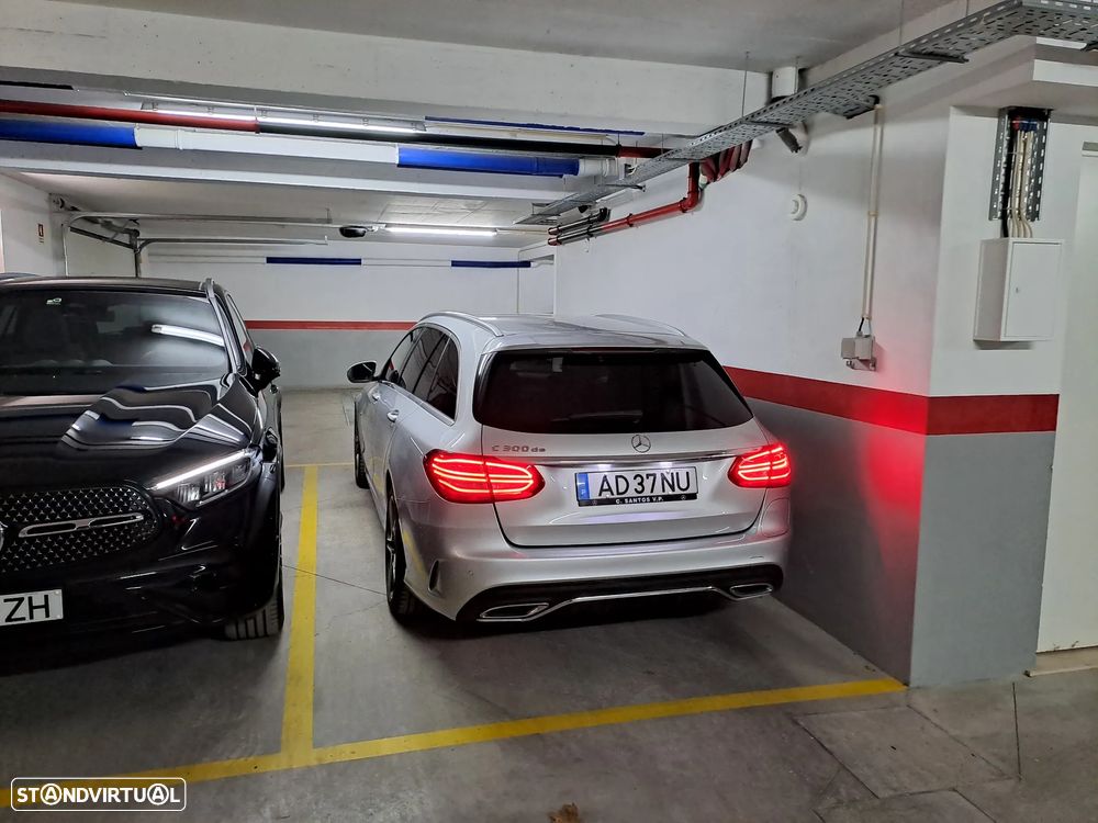 Mercedes-Benz C 300 - 19