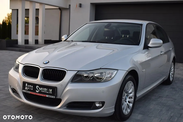 BMW Seria 3 318i