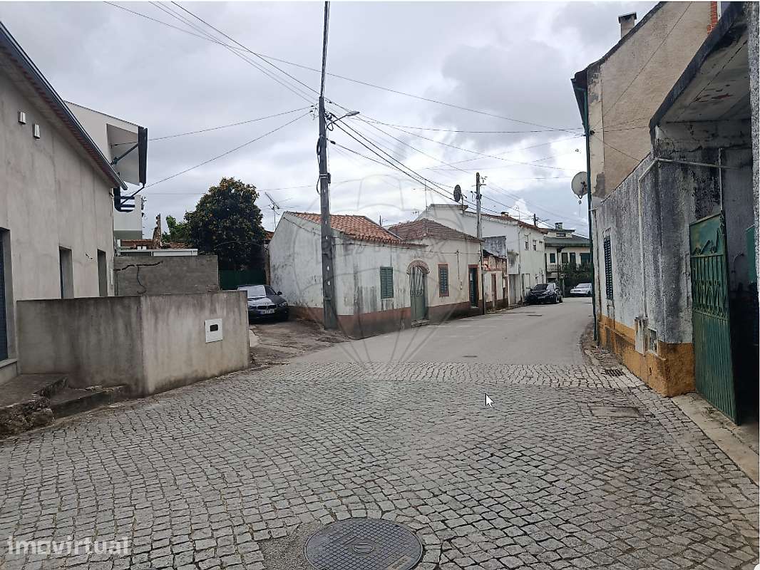 Moradia T2 para venda - Grande imagem: 3/6