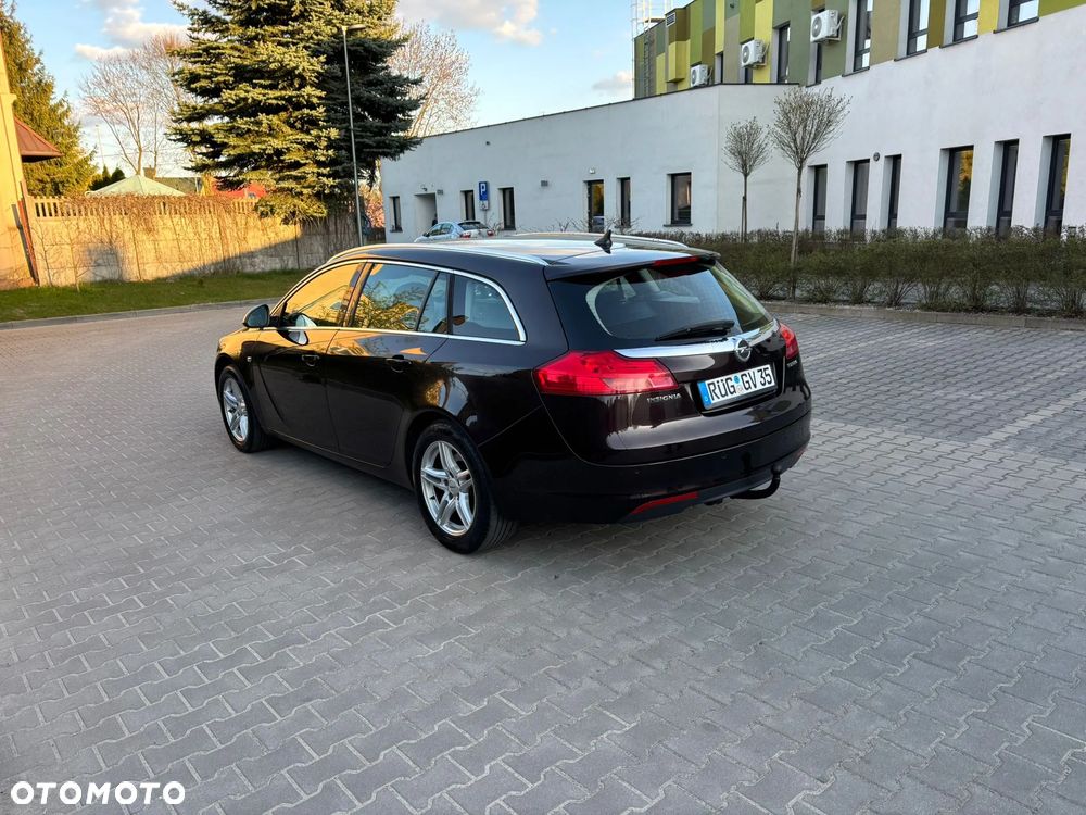Opel Insignia - 18