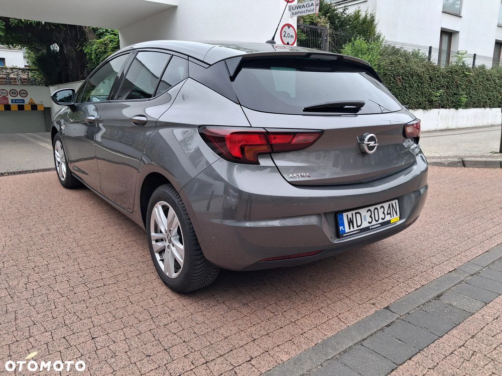 Opel Astra - 11