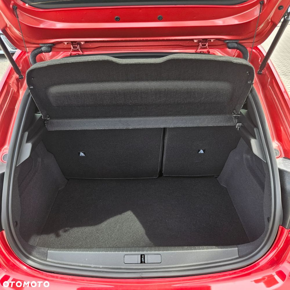 Peugeot 208 1.2 mHEV Allure - 21