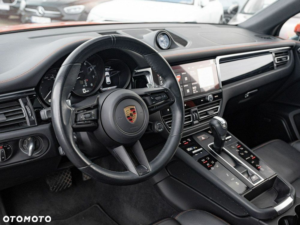 Porsche Macan T - 7
