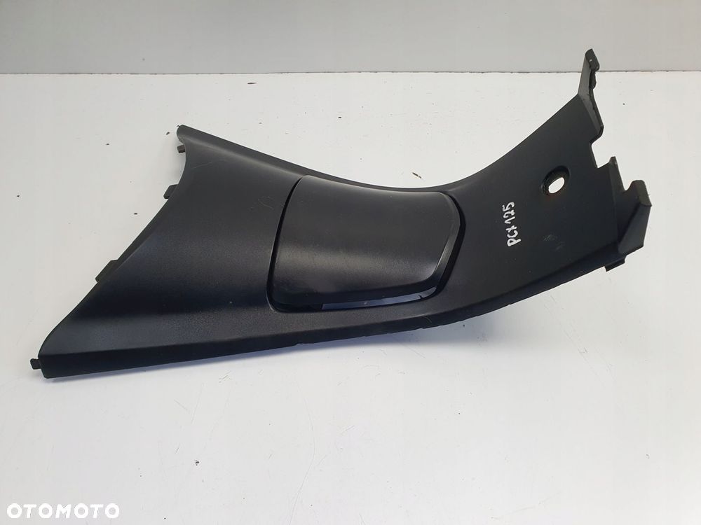 OSŁONA MASKOWNICA HONDA PCX 125 PCX125 Schowek 84410-KWN-9000 - 2