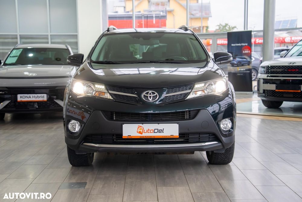 Toyota RAV4 - 5