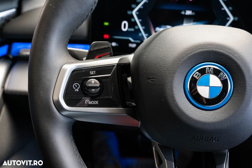 BMW i5 xDrive40 - 20