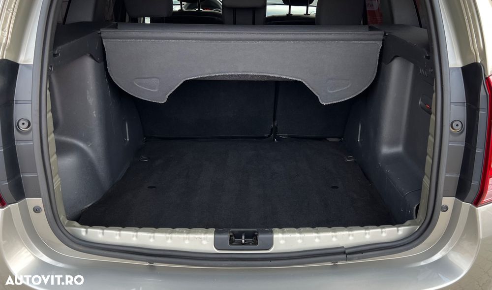 Dacia Duster 1.5 dCi 4x2 Laureate - 11