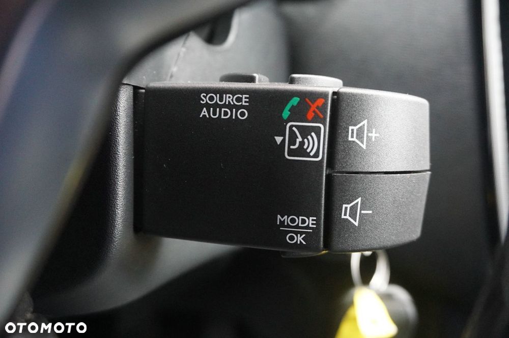 Dacia Dokker 1.6 SCe Stepway - 14