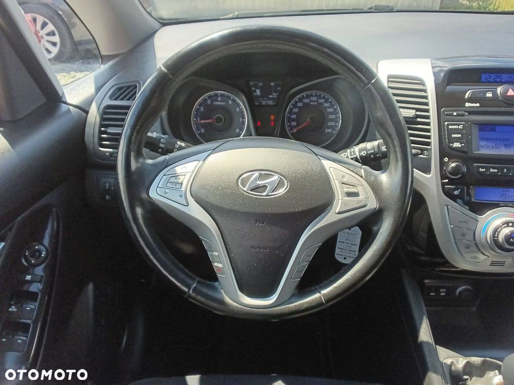 Hyundai ix20 - 24
