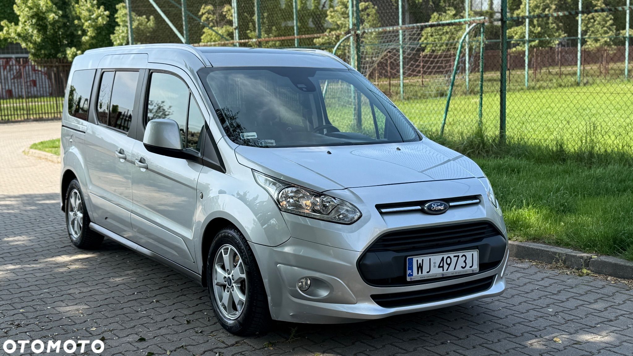 Ford Tourneo Connect 1.5 TDCi Titanium - 1