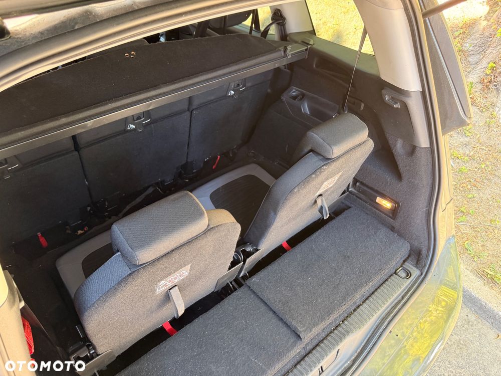 Citroën C4 Grand Picasso - 14