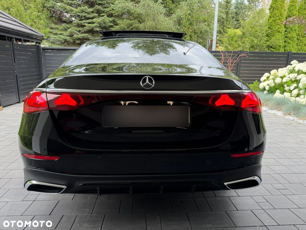 Mercedes-Benz Klasa E 220 d mHEV 4-Matic AMG 9G-Tronic - 8