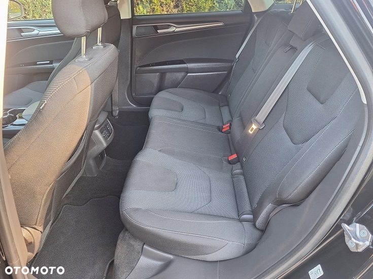 Ford Mondeo 2.0 TDCi Allrad Titanium - 27