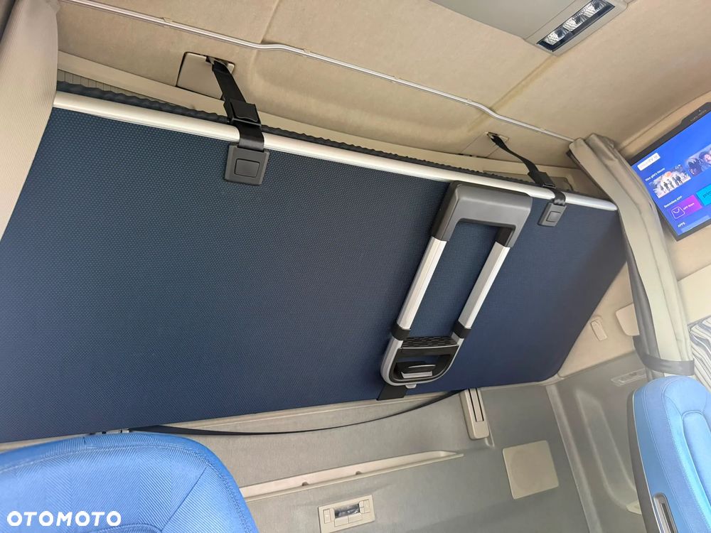 Volvo FH500/EURO6//METALIK/FULL LED/NAVI/KLIMA.POSTOJOWA/SPROWADZONY - 38