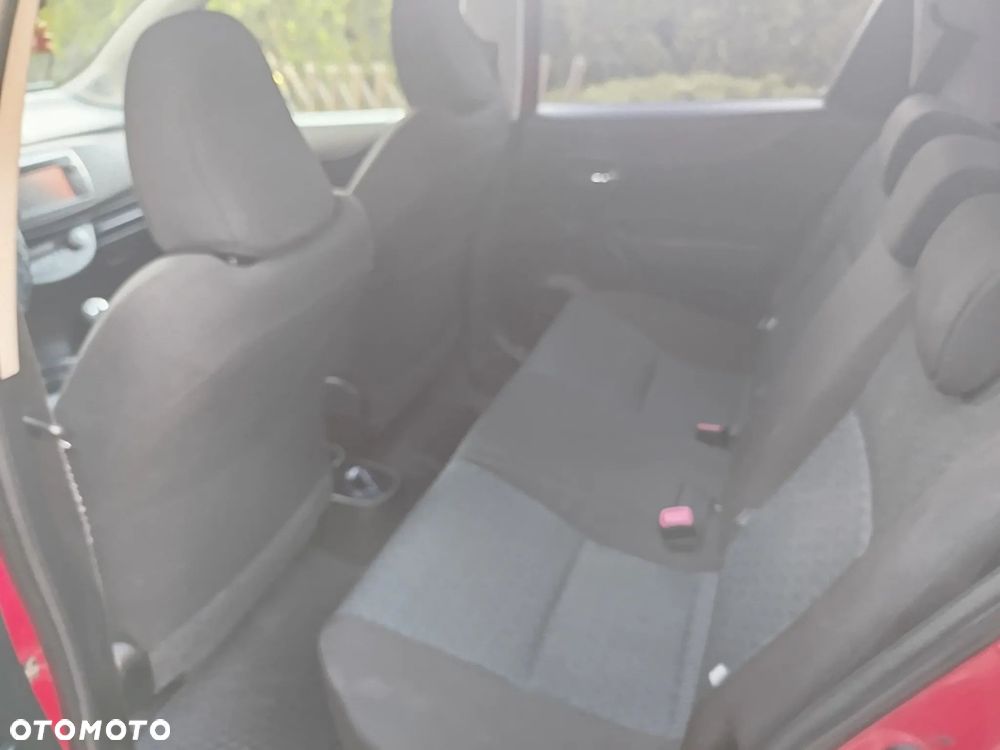 Toyota Yaris 1.33 Sol - 8
