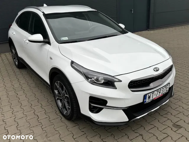 Kia XCeed - 28