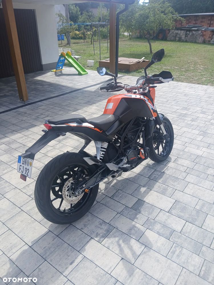 KTM Duke 125 - 13