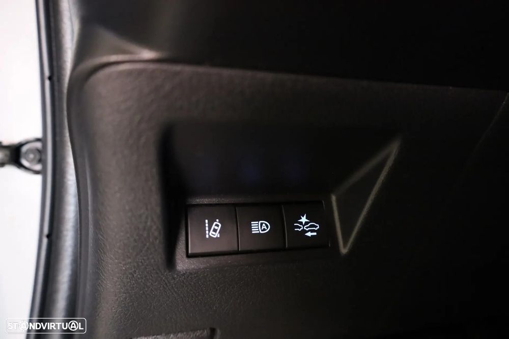 Toyota Yaris 1.5 HSD GR Sport - 43