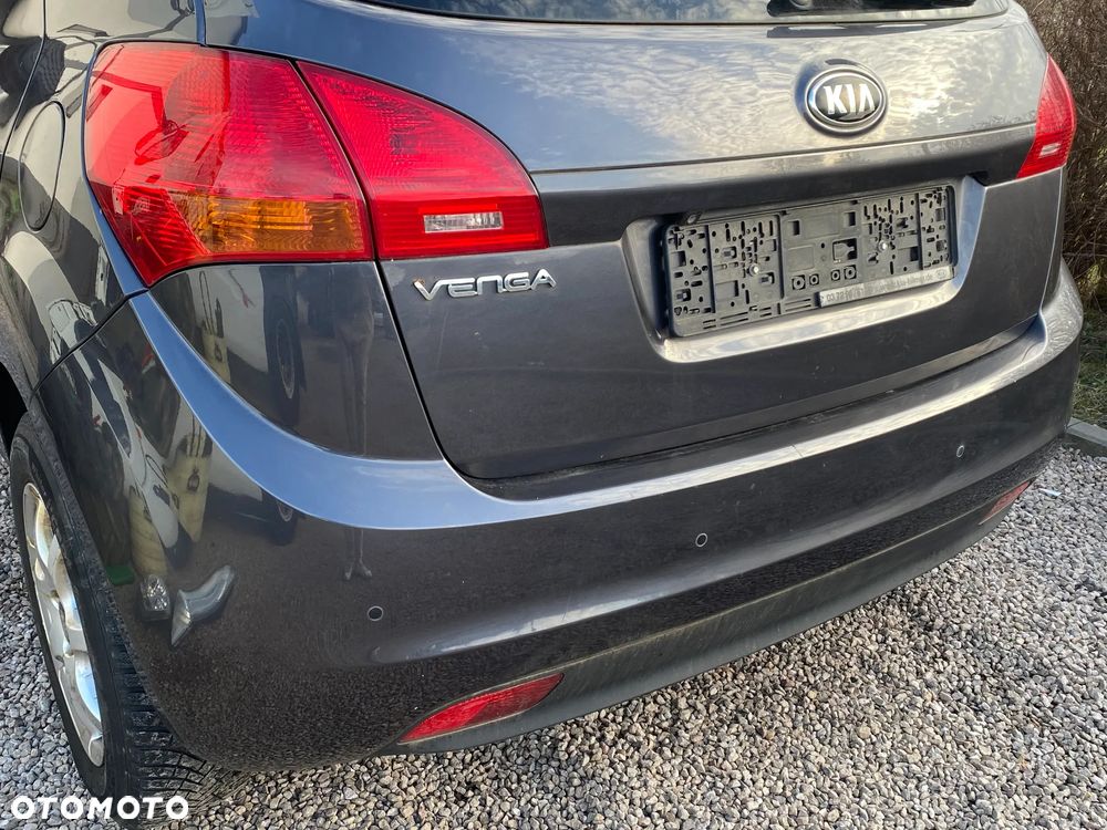 KIA VENGA 09- Zderzak tył tylny PDC LAK. BE - 1