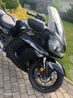 Kawasaki GTR - 3