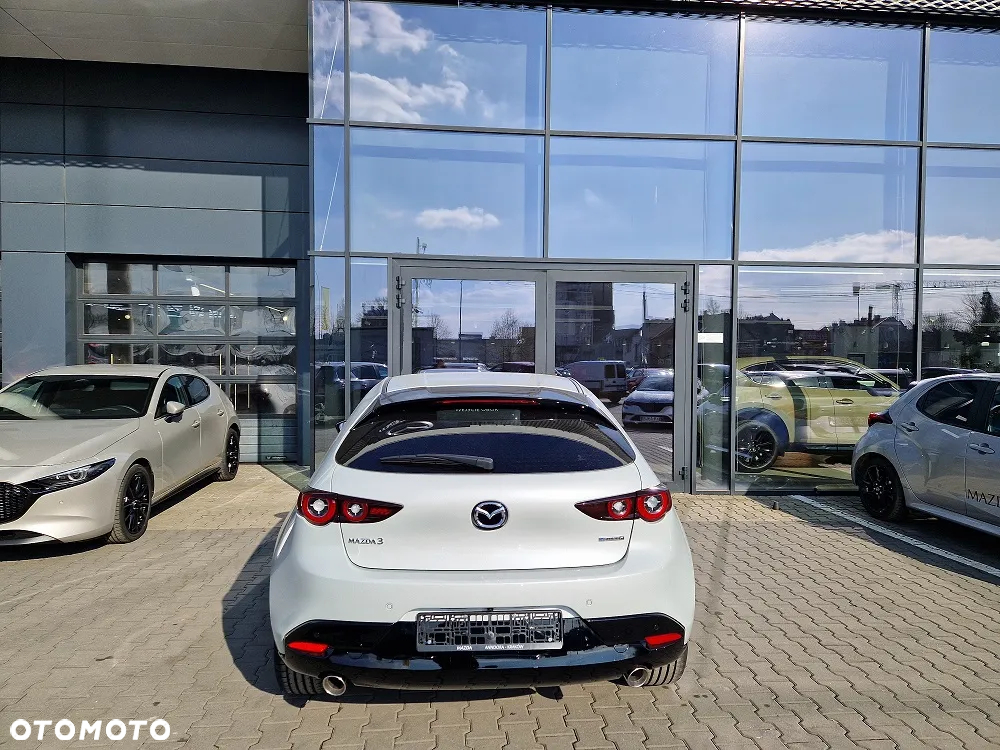 Mazda 3 - 6