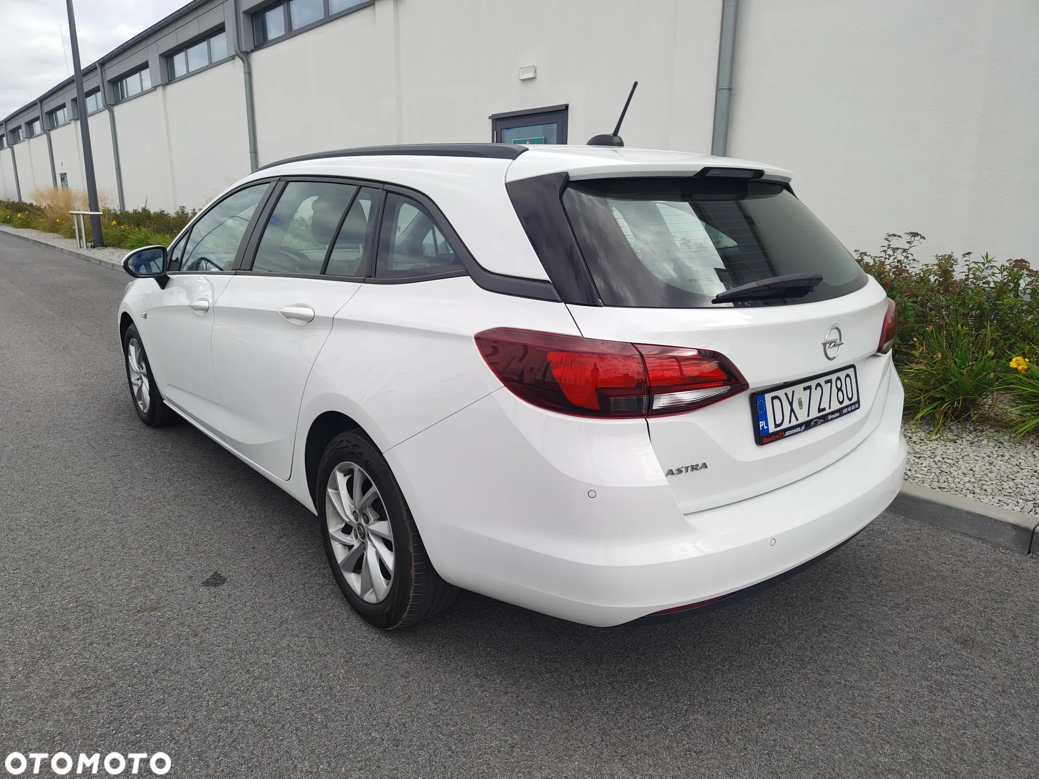 Opel Astra 1.4 Turbo Start/Stop Sports Tourer St Business Edition - 6