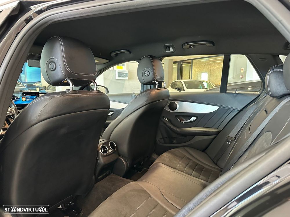 Mercedes-Benz C 300 - 29
