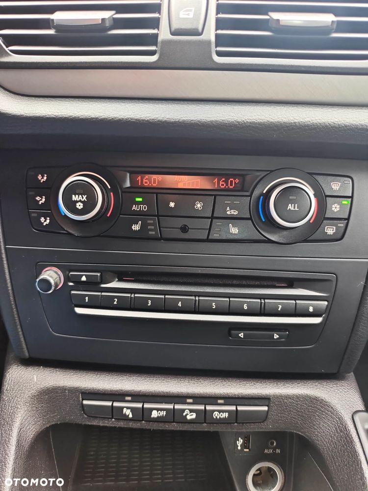 BMW X1 xDrive18d xLine - 40