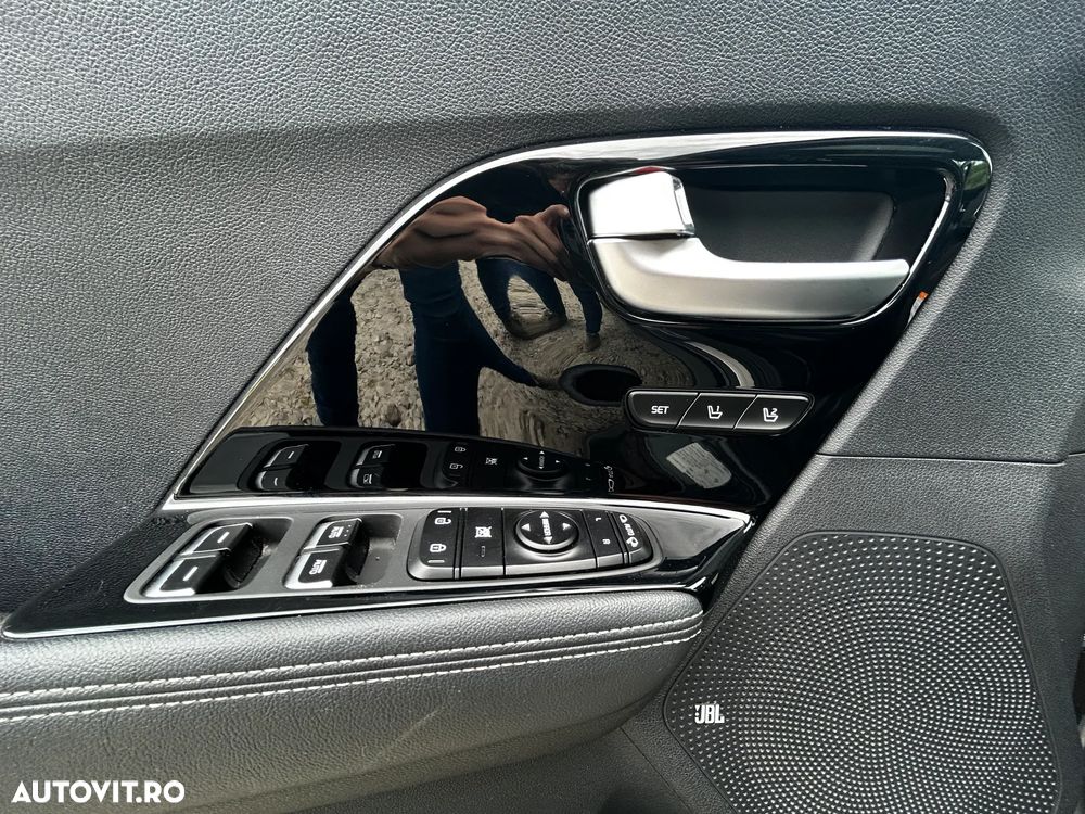 Kia Niro 1.6 GDI PHEV 2WD Aut. Edition 7 - 12