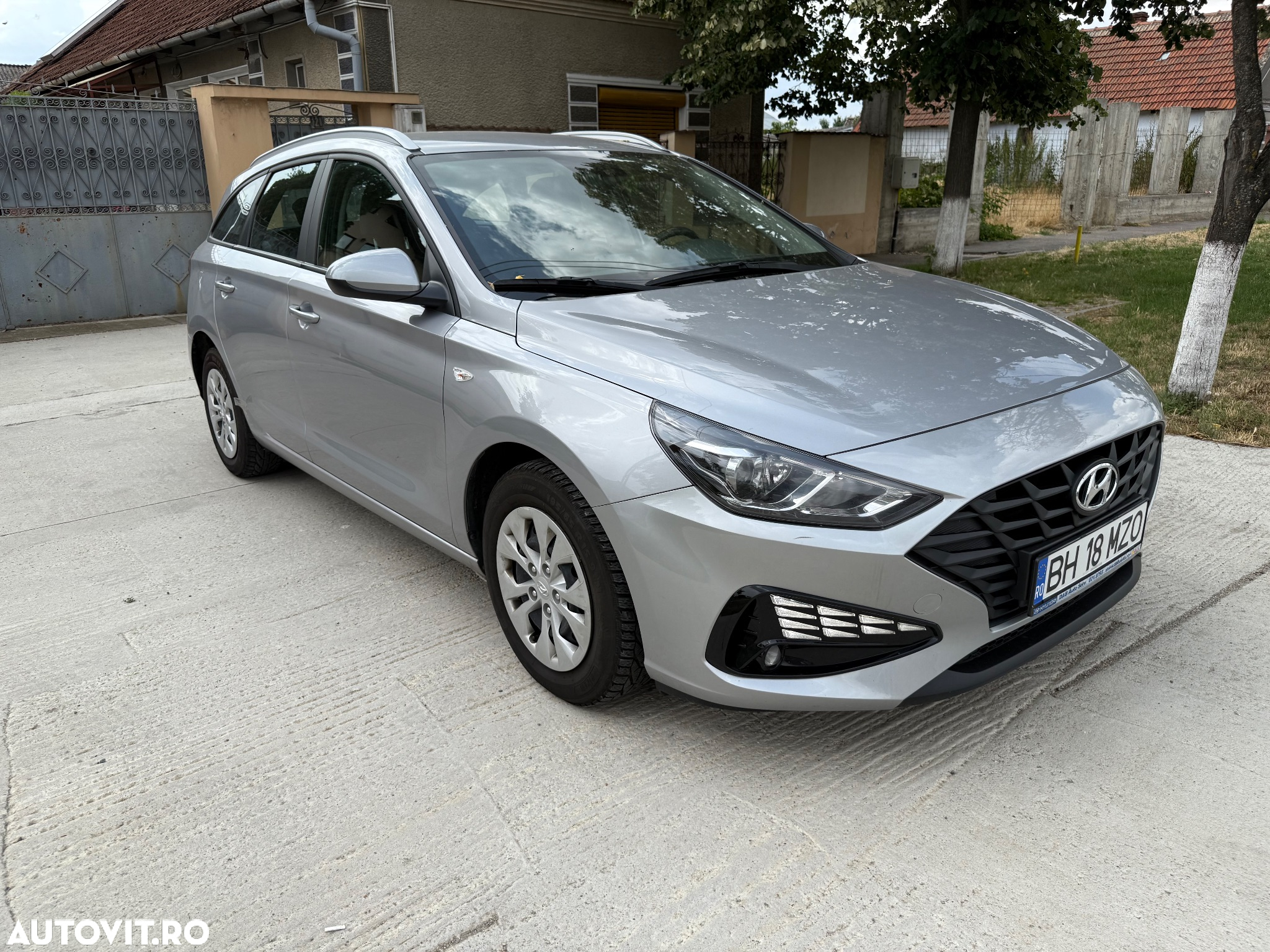 Hyundai i30 Wagon 1.5 110CP M/T Highway - 12
