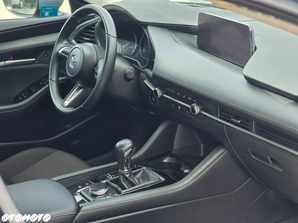 Mazda 3 2.0 mHEV Hikari - 19