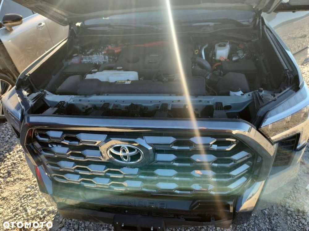 Toyota Tundra - 7
