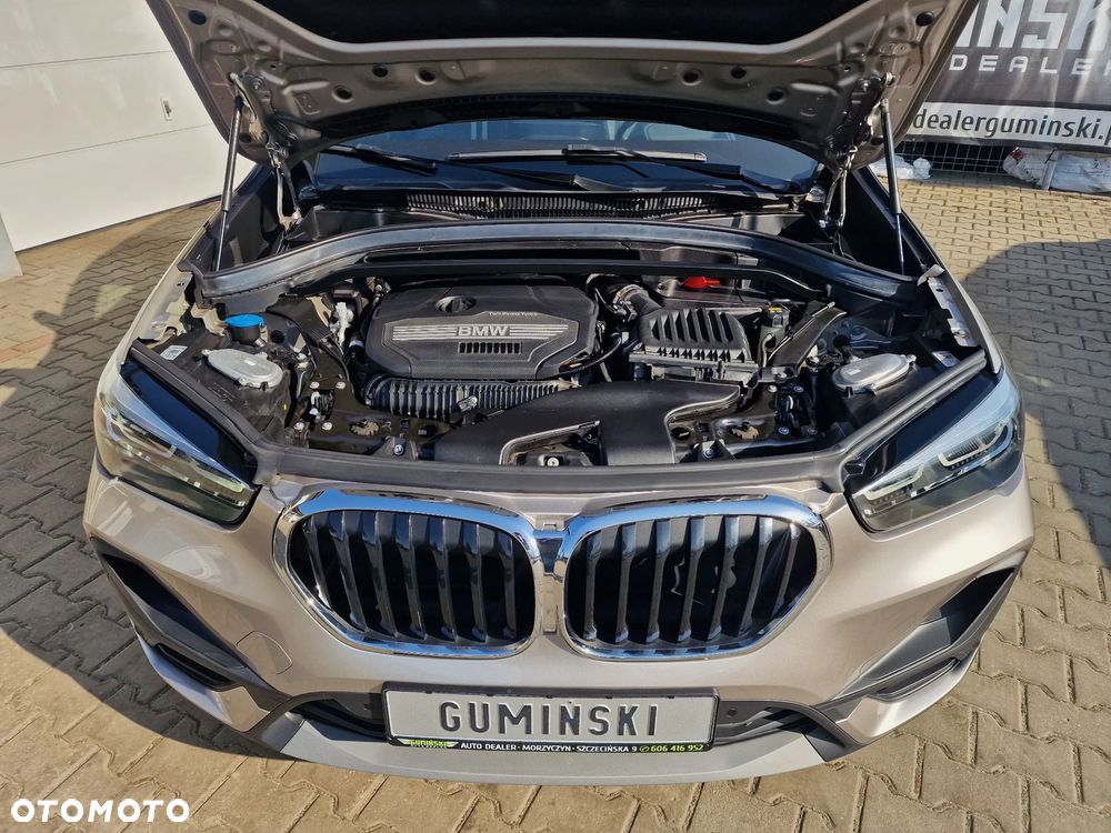 BMW X1 sDrive20i Advantage sport - 18