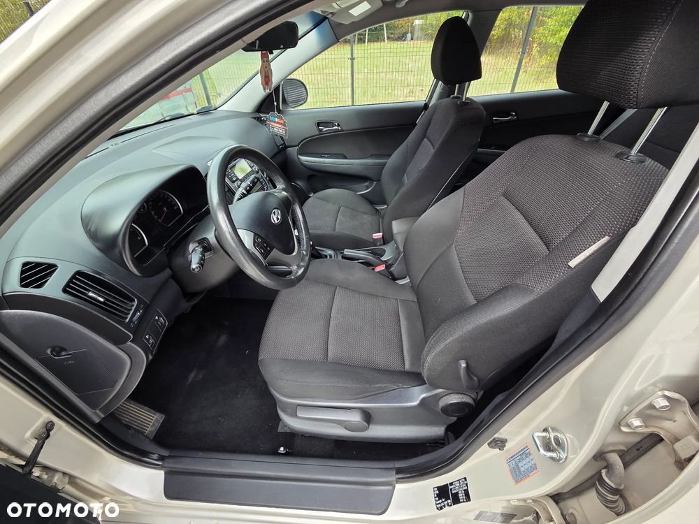 Hyundai i30 1.6 CRDi Comfort - 15