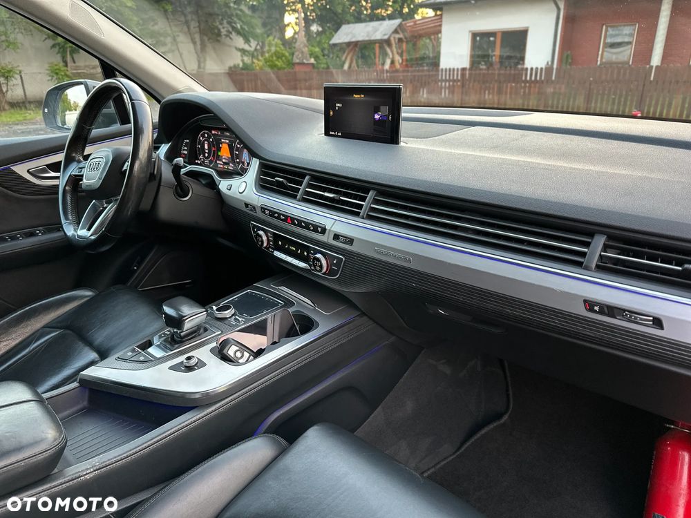 Audi Q7 3.0 TDI Quattro Tiptronic - 16