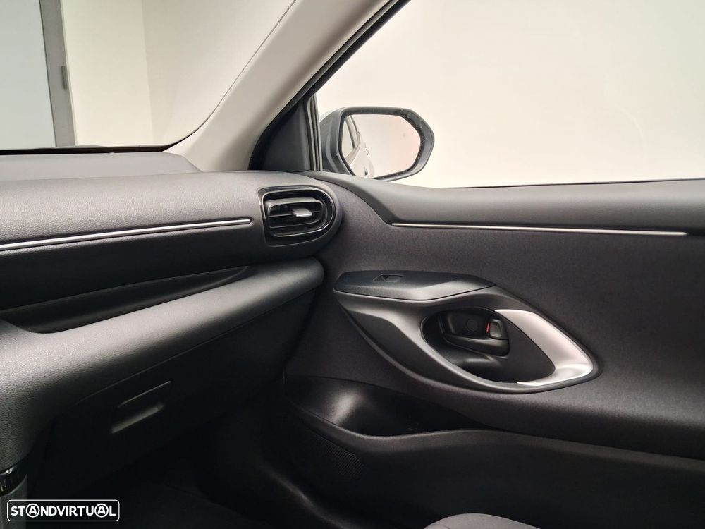 Toyota Yaris - 36