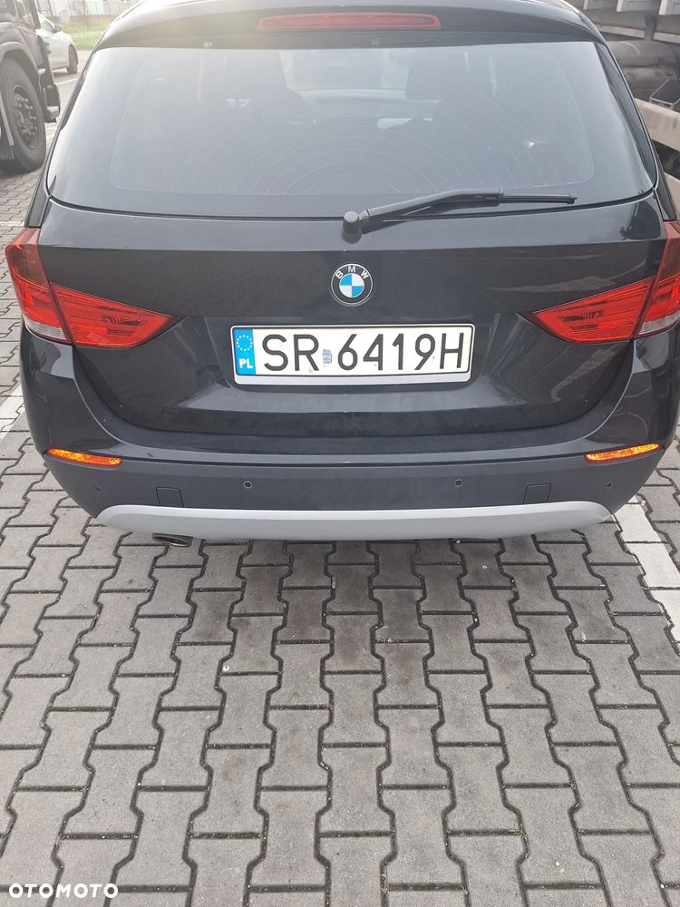 BMW X1 sDrive18d xLine - 8