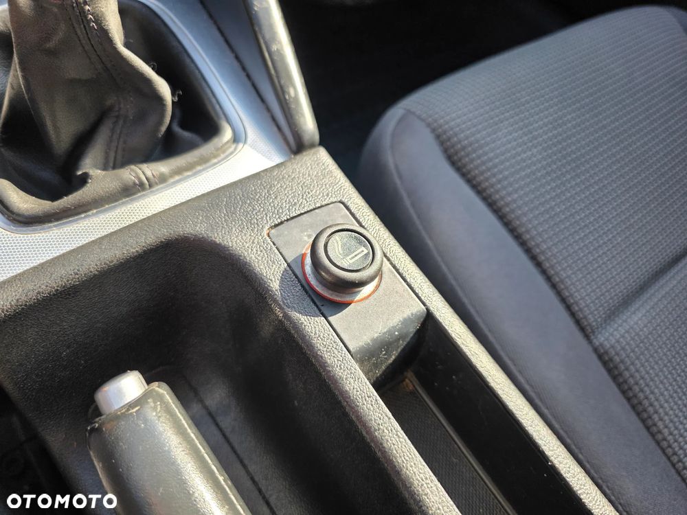 Audi A3 2.0 TDI DPF Attraction - 24