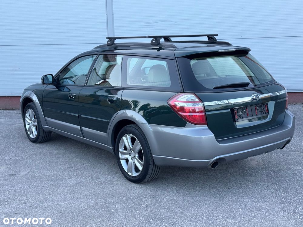 Subaru Outback Legacy 2.5RC NAV - 3
