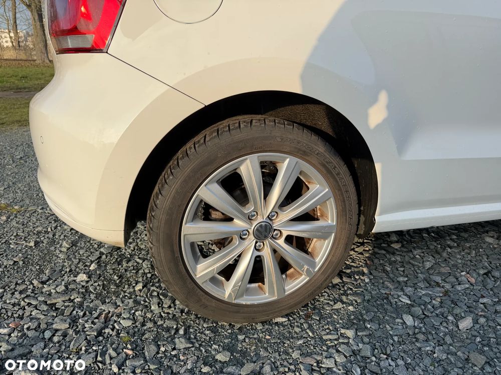 Volkswagen Polo 1.4 Team - 12