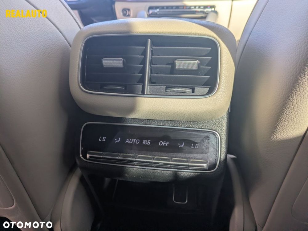 Mercedes-Benz GLE - 13