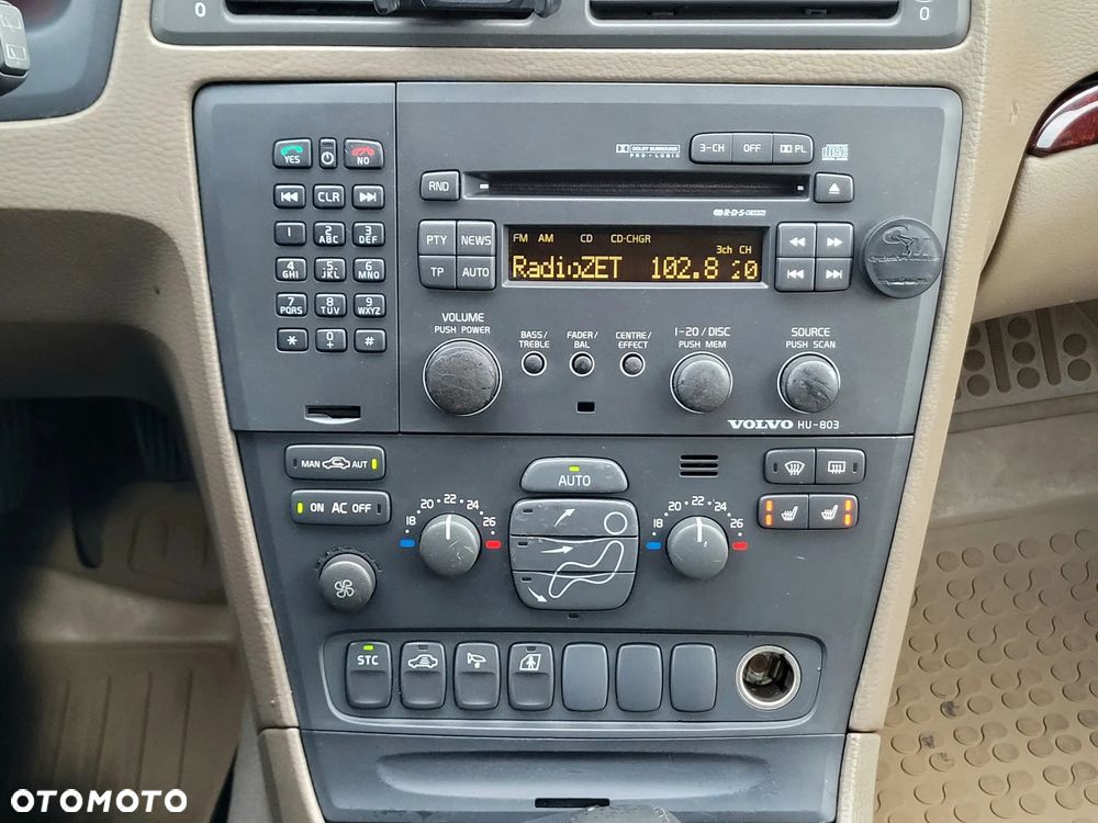 Volvo V70 T5 Premium - 16