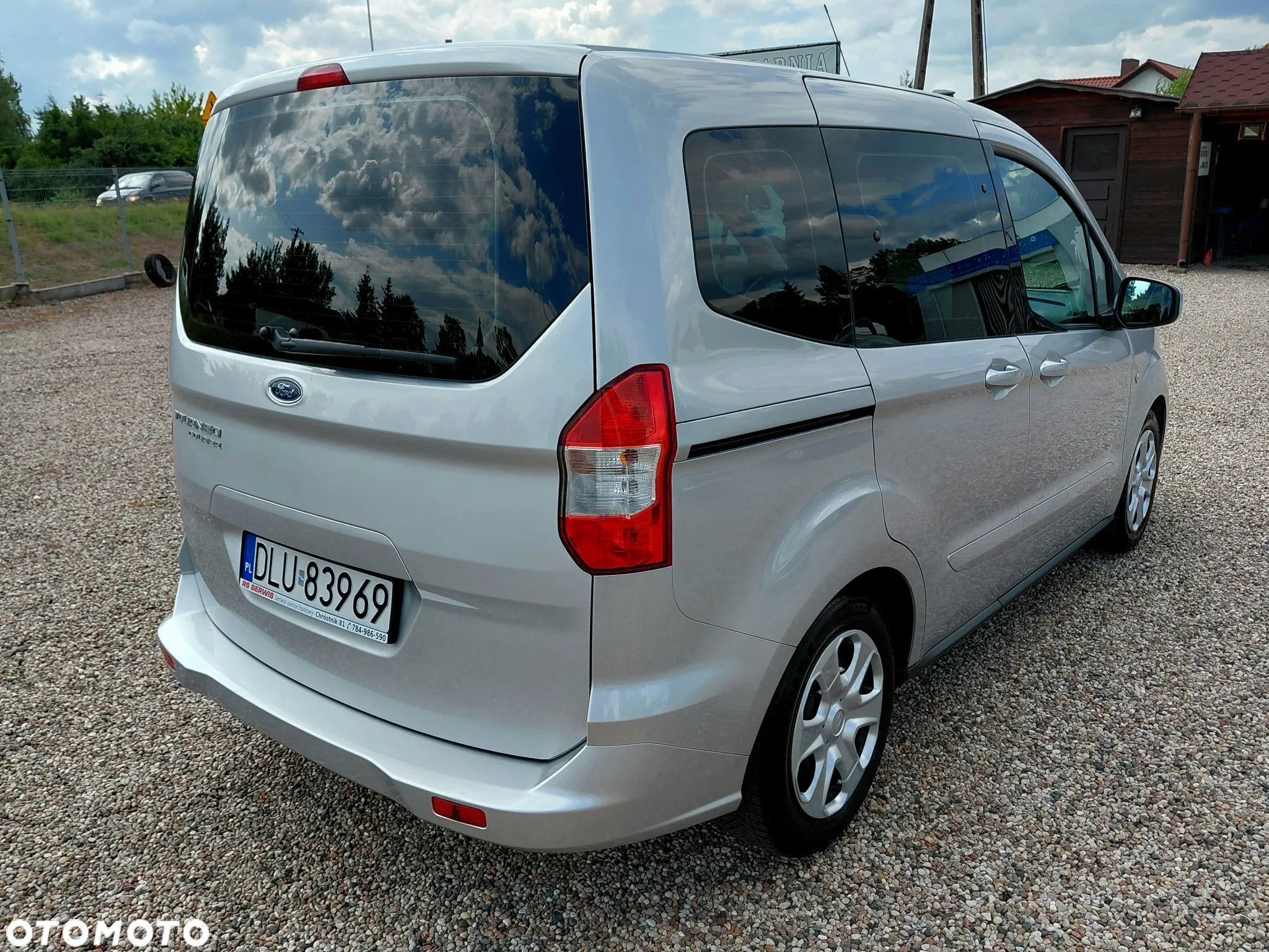 Ford Tourneo Courier 1.5 TDCi Trend - 22